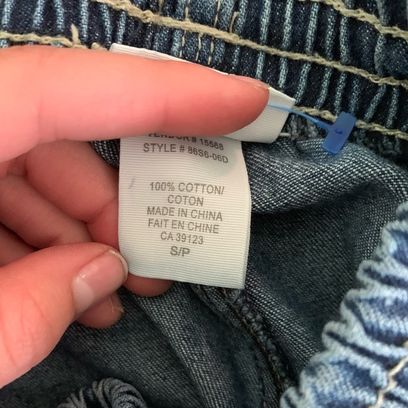 Cargo Jorts Jean Shorts Women’s - Picture 4 of 5